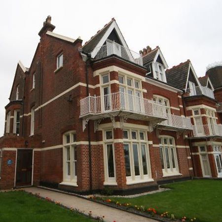 Britten House Lowestoft Eksteriør bilde